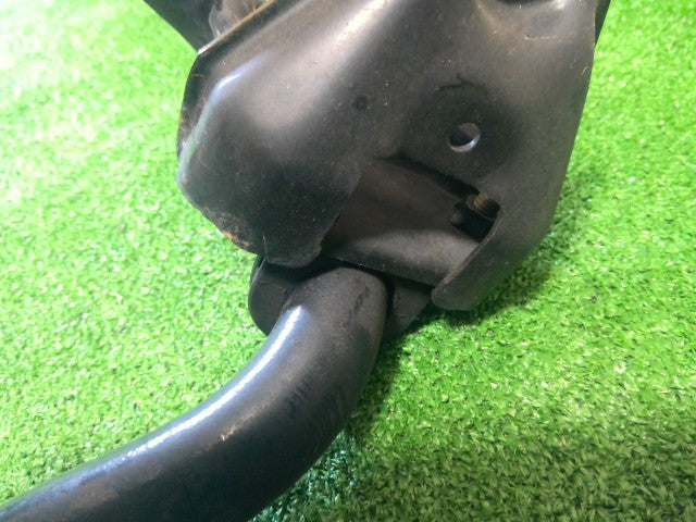 【中古】ソアラ E-JZZ31 フロント スタビライザー