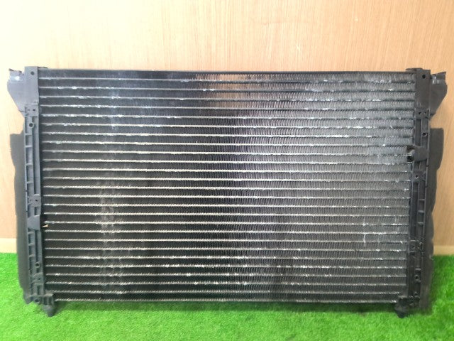 【中古】ソアラ E-JZZ31 コンデンサー 88460-24080