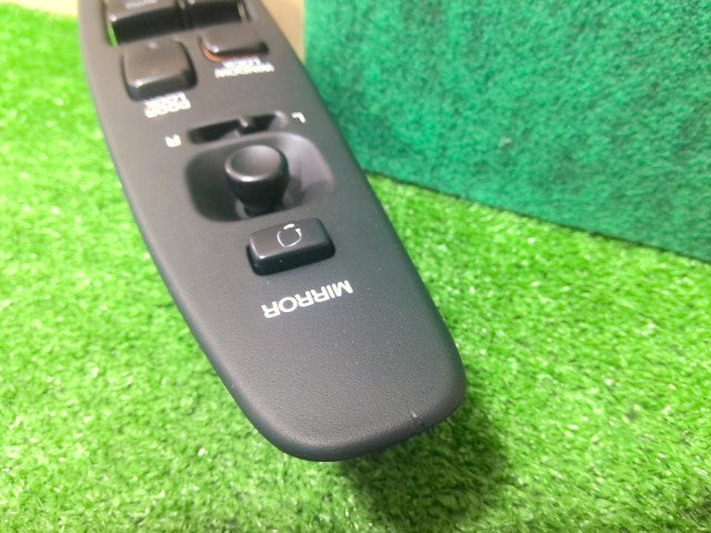 【中古】ソアラ E-JZZ31 パワーウインドウスイッチ PWスイッチ
