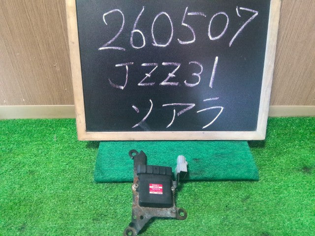 【中古】ソアラ E-JZZ31 イグナイター 89621-30020