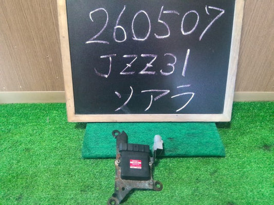 【中古】ソアラ E-JZZ31 イグナイター 89621-30020