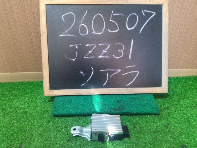 【中古】ソアラ E-JZZ31 フューエルコンピューター 89570-24010