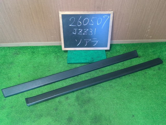 【中古】ソアラ E-JZZ31 スカッフプレート 左右