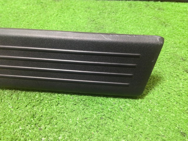 【中古】ソアラ E-JZZ31 スカッフプレート 左右