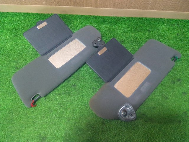 【中古】ソアラ E-JZZ31 サンバイザー 左右セット