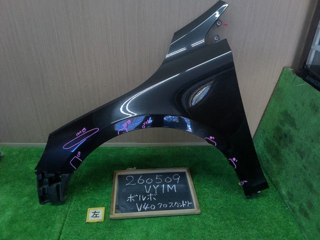 【中古】ボルボ 40シリーズ DBA-MB5204T 左