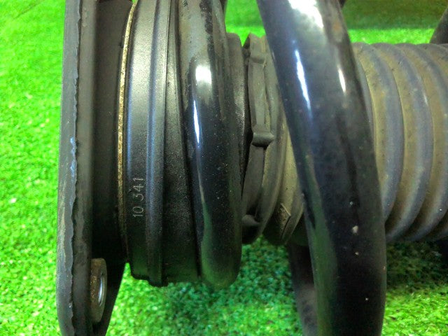 【中古】ボルボ 40シリーズ DBA-MB5204T 右