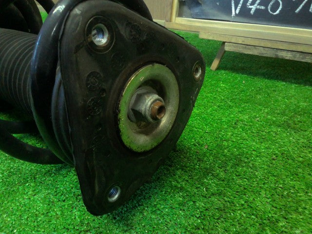 【中古】ボルボ 40シリーズ DBA-MB5204T 左