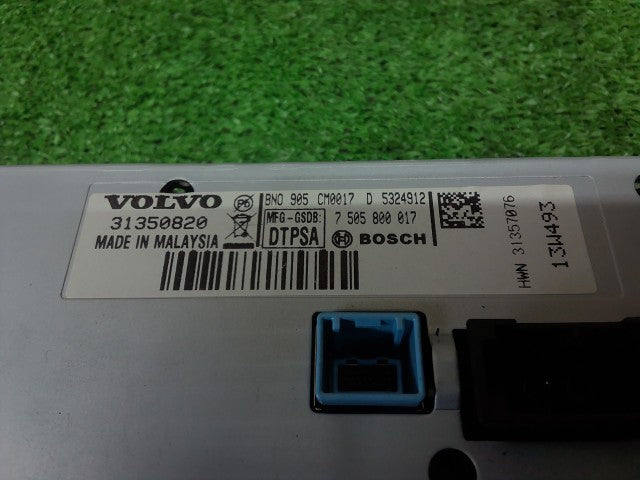 【中古】ボルボ 40シリーズ DBA-MB5204T ナビモニター