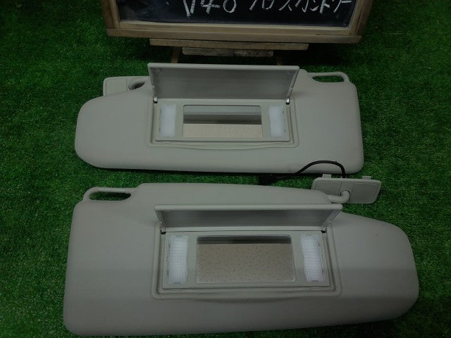 【中古】ボルボ 40シリーズ DBA-MB5204T サンバイザー
