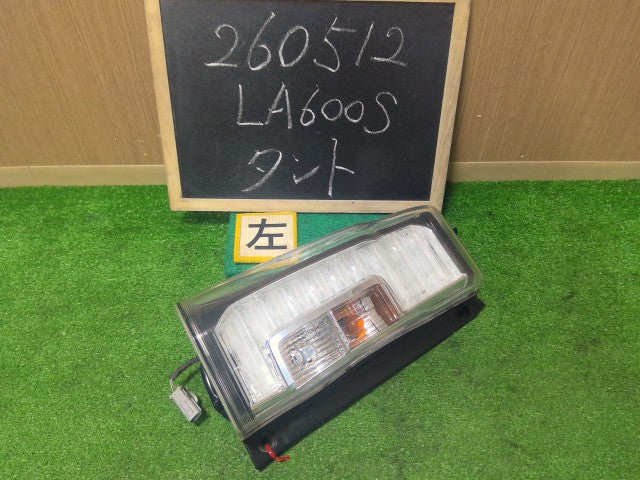 【中古】タント DBA-LA600S 左 テールランプ