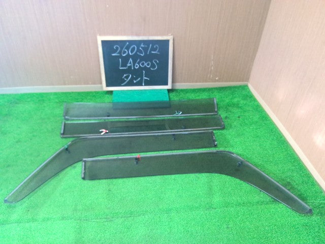 【中古】タント DBA-LA600S ドアバイザー 前後
