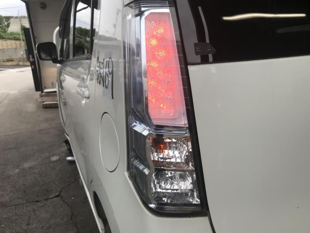【中古】ワゴンＲ DAA-MH44S 左 テールランプ