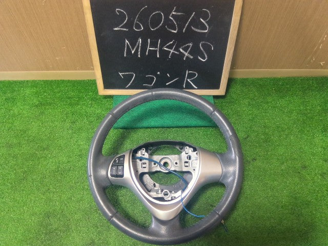 【中古】ワゴンＲ DAA-MH44S レザー 革
