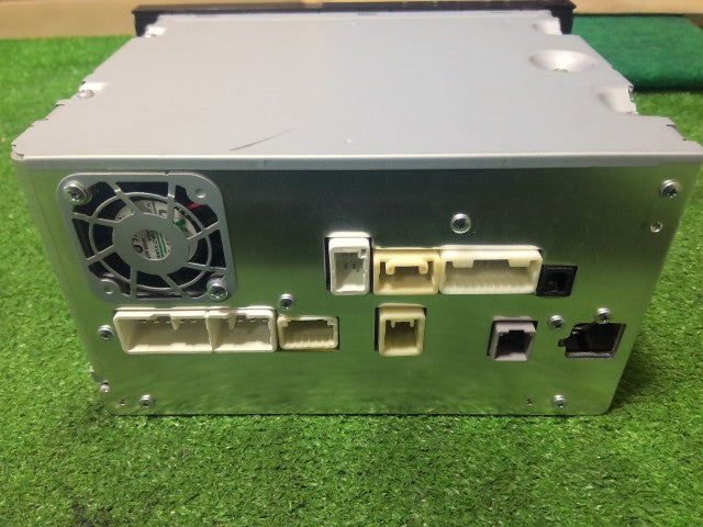【中古】カーナビゲーション NSCP-W62 ヴィッツ DBA-NSP130