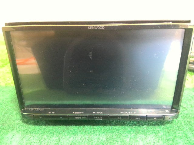 【中古】ケンウッド カーナビゲーション MDV-S707 地図データ2019年度