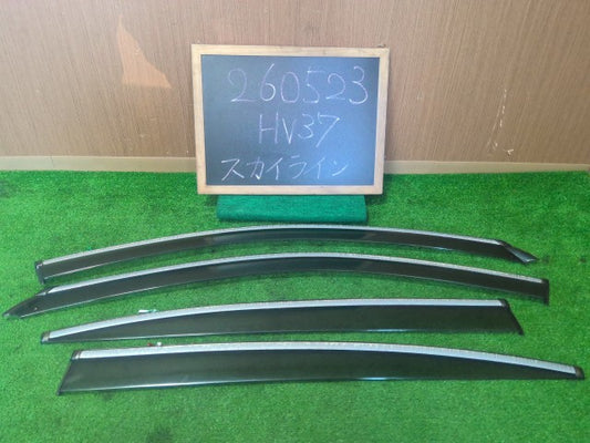 【中古】スカイライン DAA-HV37 ドアバイザー 1台分