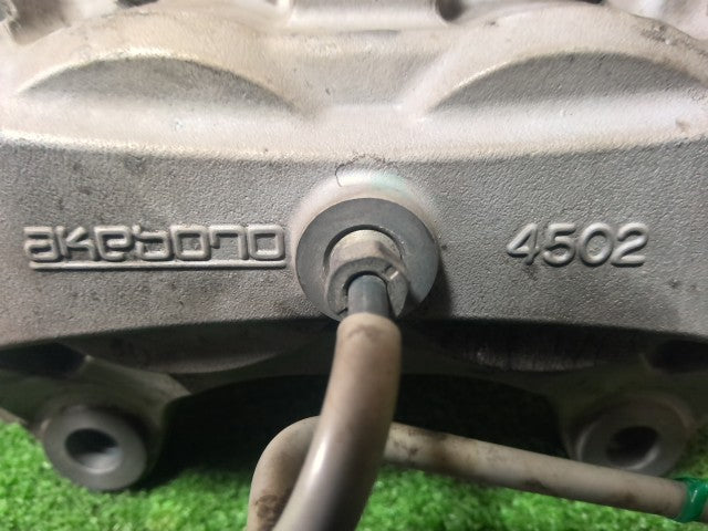 【中古】スカイライン DAA-HV37 前後 左右