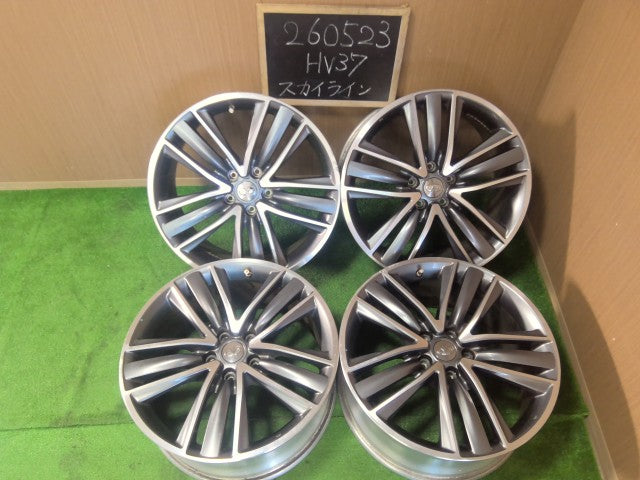 【中古】スカイライン DAA-HV37 純正 19インチ
