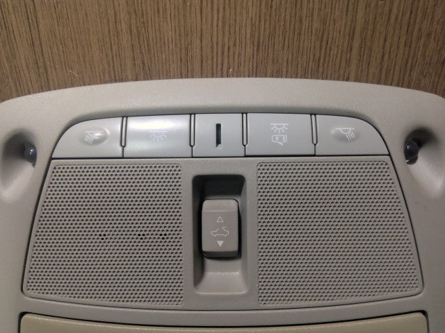 【中古】スカイライン DAA-HV37 ルーム マップ