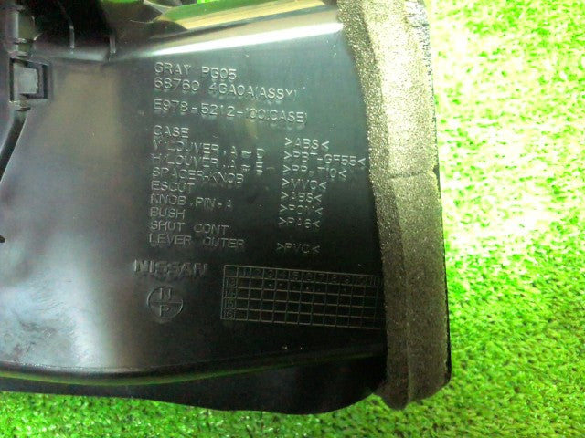 【中古】スカイライン DAA-HV37 運転席 右