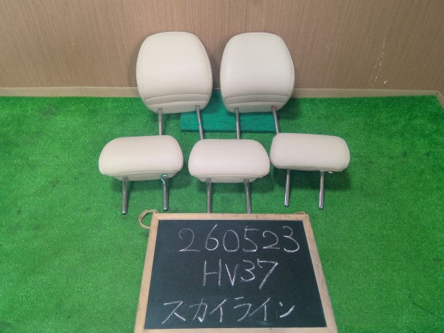 【中古】スカイライン DAA-HV37 革 レザー