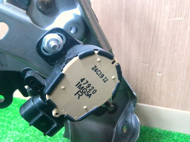【中古】スカイライン DAA-HV37 アクセル ブレーキ