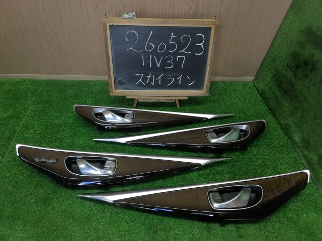 【中古】スカイライン DAA-HV37 木目 ウッド