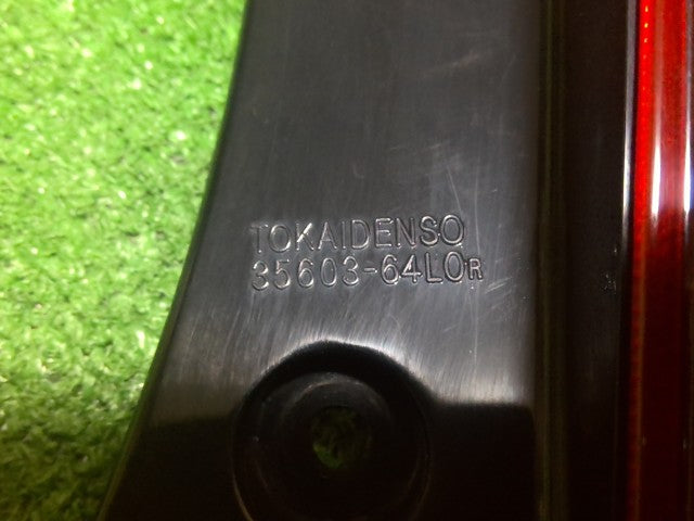 【中古】アルト DBA-HA25S 右 テールランプ