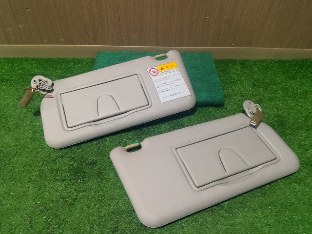 【中古】ワゴンＲ CBA-MH23S サンバイザー 左右セット