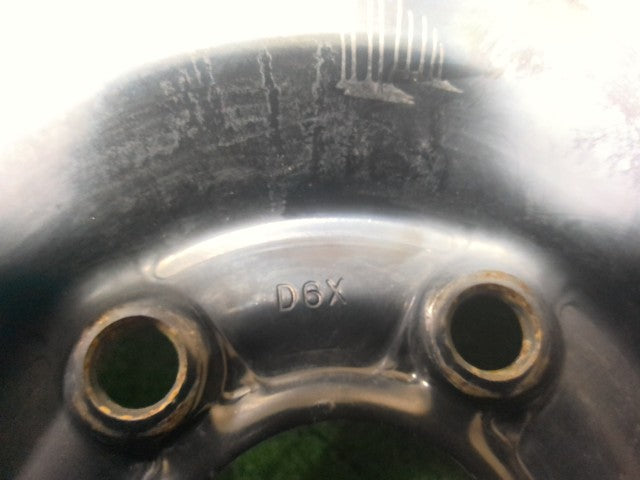 【中古】ジューク DBA-YF15 外し 16インチ