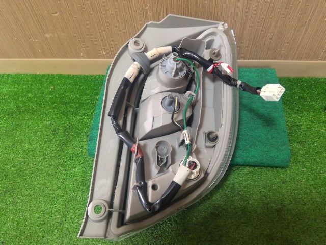 【中古】ミライース DBA-LA300S 左 テールランプ