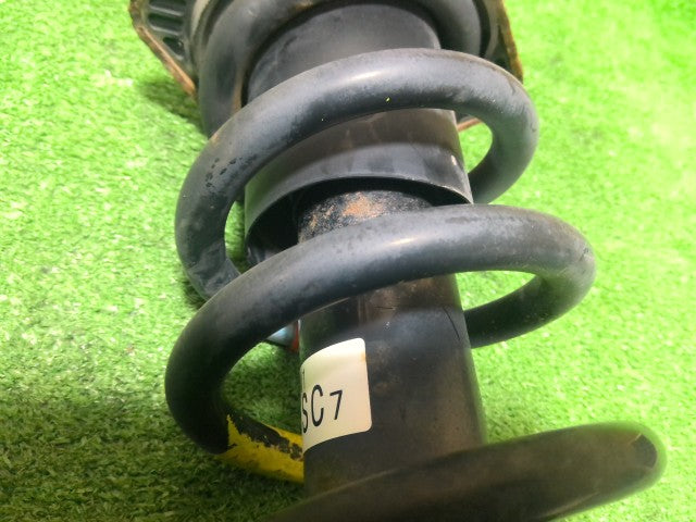 【中古】ストリーム DBA-RN8 左 リア