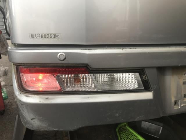 【中古】ハイゼット EBD-S331V 左 テールランプ