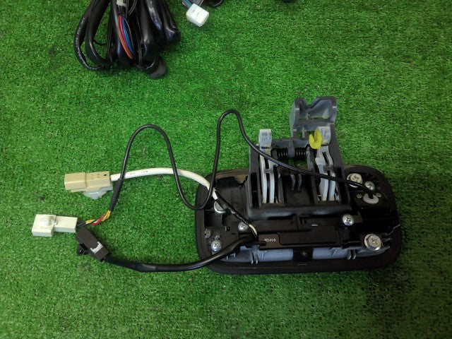 【中古】ワゴンＲ DBA-MH34S バックドア用 アウターハンドル