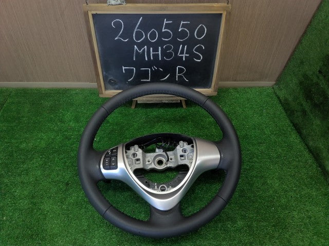 【中古】ワゴンＲ DBA-MH34S レザー 革
