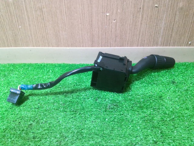 【中古】ステップワゴン DBA-RG1 ワイパー スイッチ