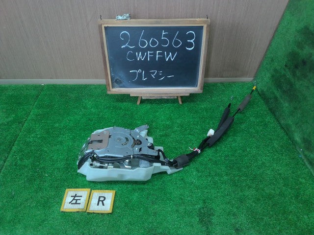 【中古】プレマシー DBA-CWFFW 左 リア