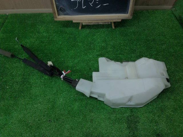 【中古】プレマシー DBA-CWFFW 左 リア
