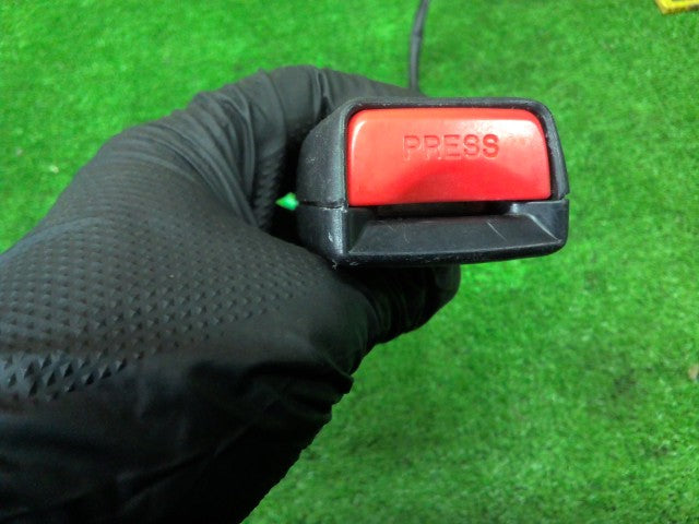【中古】プレマシー DBA-CWFFW 運転席 ドライバー
