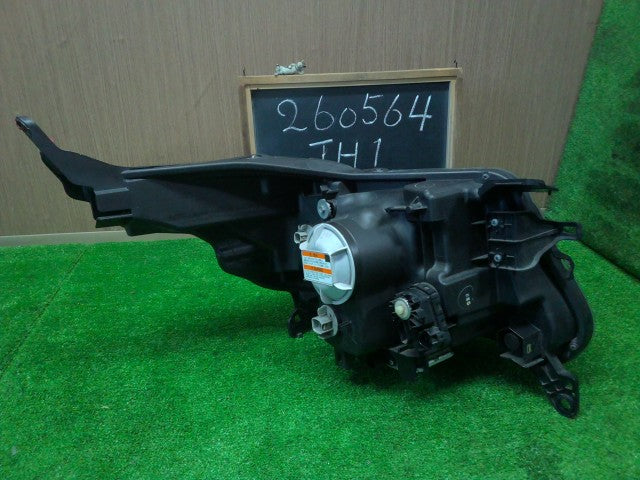 【中古】Ｎ－ＷＧＮ DBA-JH1 左 ヘッドランプ