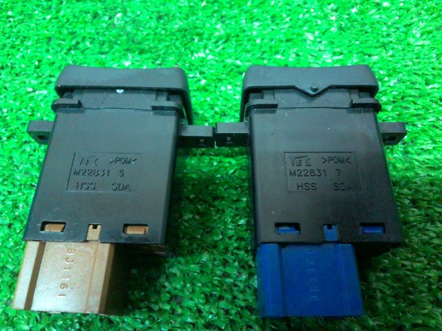 【中古】Ｎ－ＷＧＮ DBA-JH1 シートヒーター スイッチ