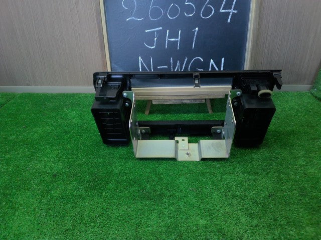 【中古】Ｎ－ＷＧＮ DBA-JH1 オーディオパネル ステー