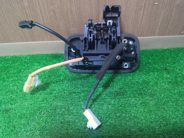 【中古】ＭＲワゴン DBA-MF33S バックドア用 アウターハンドル