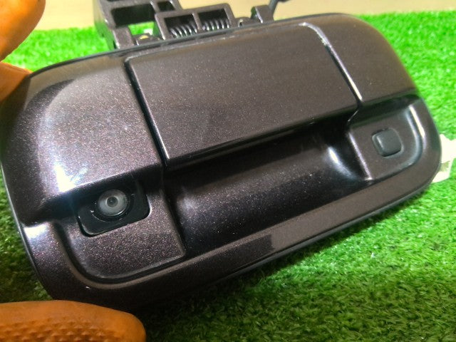 【中古】ＭＲワゴン DBA-MF33S バックドア用 アウターハンドル