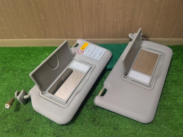 【中古】ＭＲワゴン DBA-MF33S 左右 サンバイザー