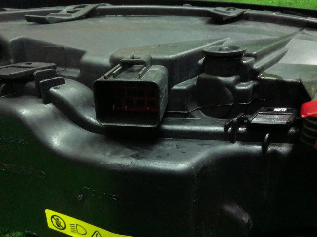【中古】ボルボ 70シリーズ DBA-BB4164TW 左