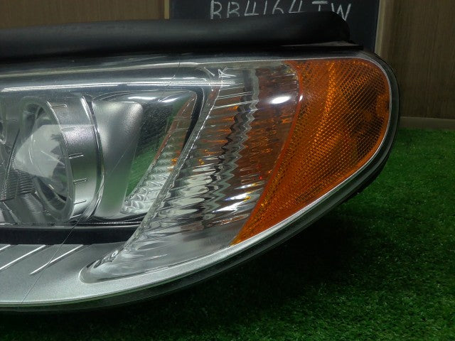 【中古】ボルボ 70シリーズ DBA-BB4164TW 左