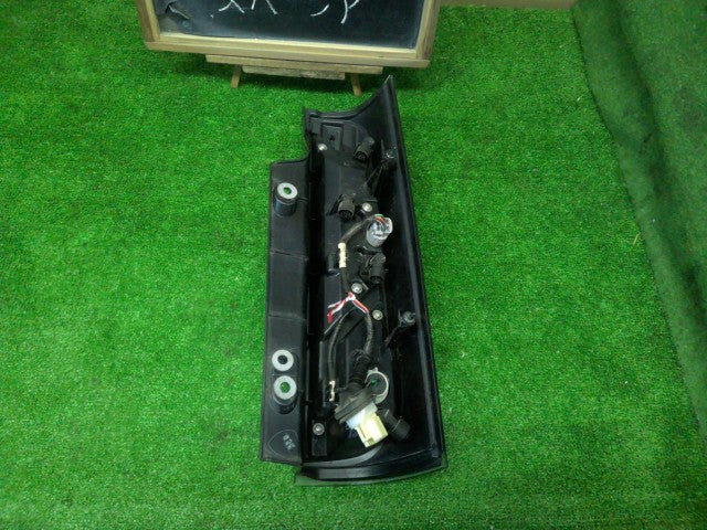 【中古】スペーシア DAA-MK53S 左 テールランプ