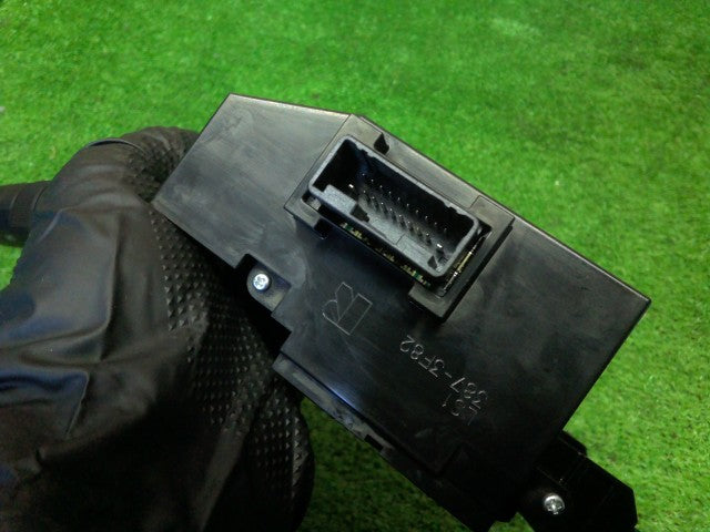 【中古】スペーシア DAA-MK53S ライト スイッチ